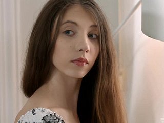 Prachtige tiener clumsy Stefanie Sputnik kont geneukt hardcore