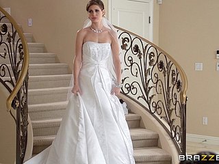Geile bruid wordt geneukt hardcore doggystyle right of entry een trouwfotograaf