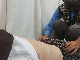El profesor barbudo folla a flu mujer árabe porno turco